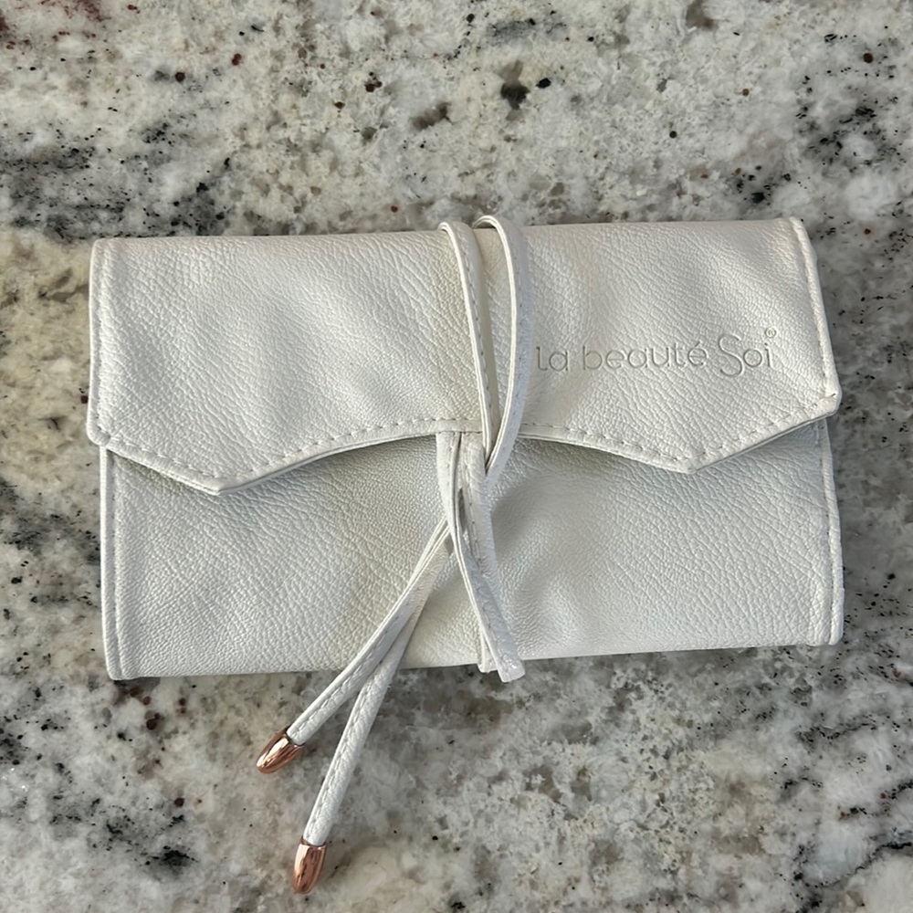 Makeup Brush Case - image 1